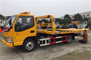 石家庄哪里有拖车服务